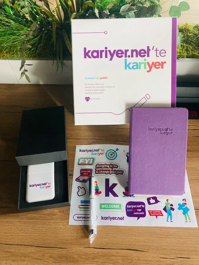 Kariyer.net welcome kit
